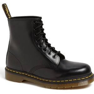 1460 Doc Marten Boots